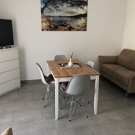 Apartmani Gavran Pirovac Exterior photo
