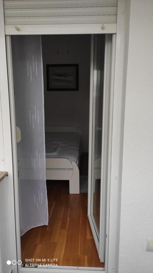 Apartmani Gavran Pirovac Exterior photo